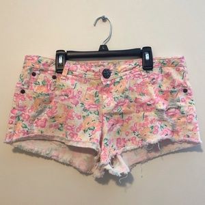 { rue 21 } • floral shorts
